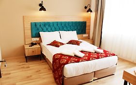 The Laila Hotel
